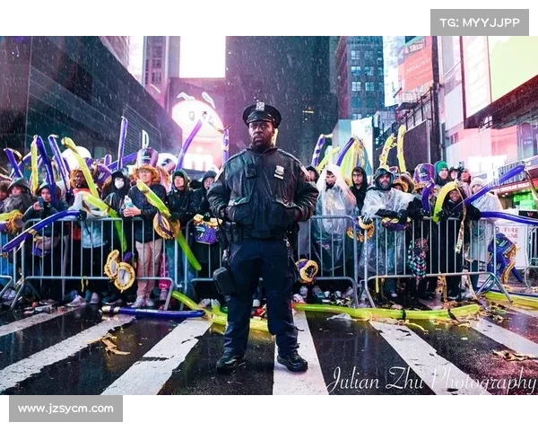纽约时代广场巨型屏幕免费直播世俱杯决赛精彩瞬间引爆全球球迷热潮 纽约时代广场巨型屏幕免费直播世俱杯决赛精彩瞬间引爆全球球迷热潮